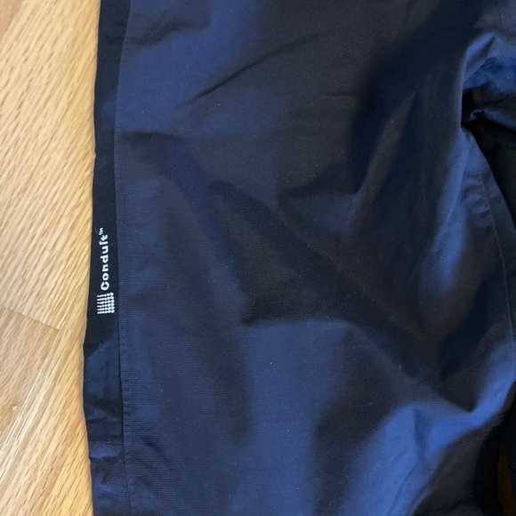 Women’s Mountain Hardware Conduit Ski/Snowboard Pants - Picture 6 of 6